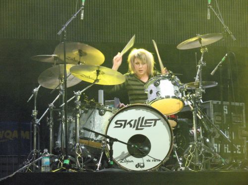 Photo by wickeddrumma9183 @ Skillet Forum